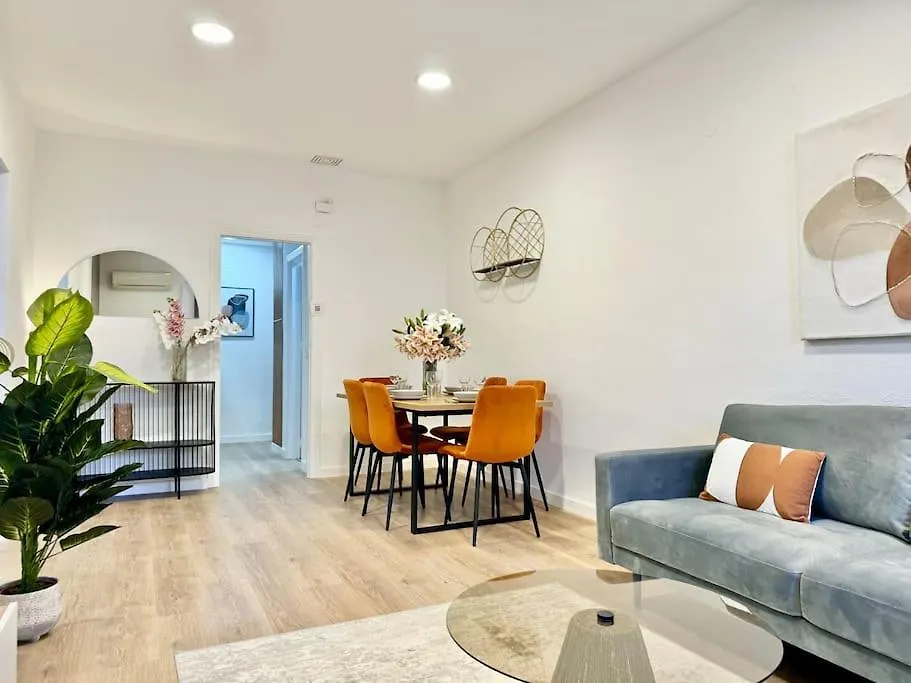 Spacious 3Bd Central Malaga With 2Bh & Ac