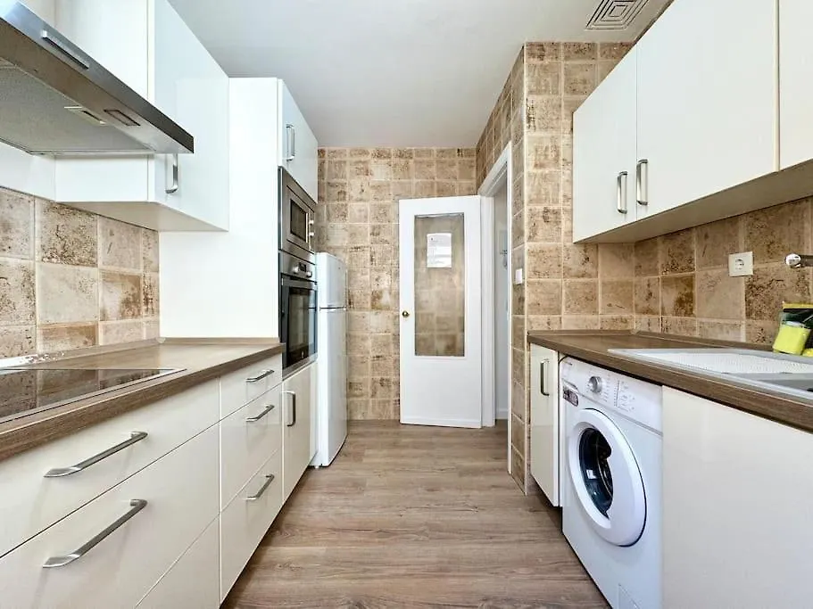 Spacious 3Bd Central Malaga With 2Bh & Ac Apartment