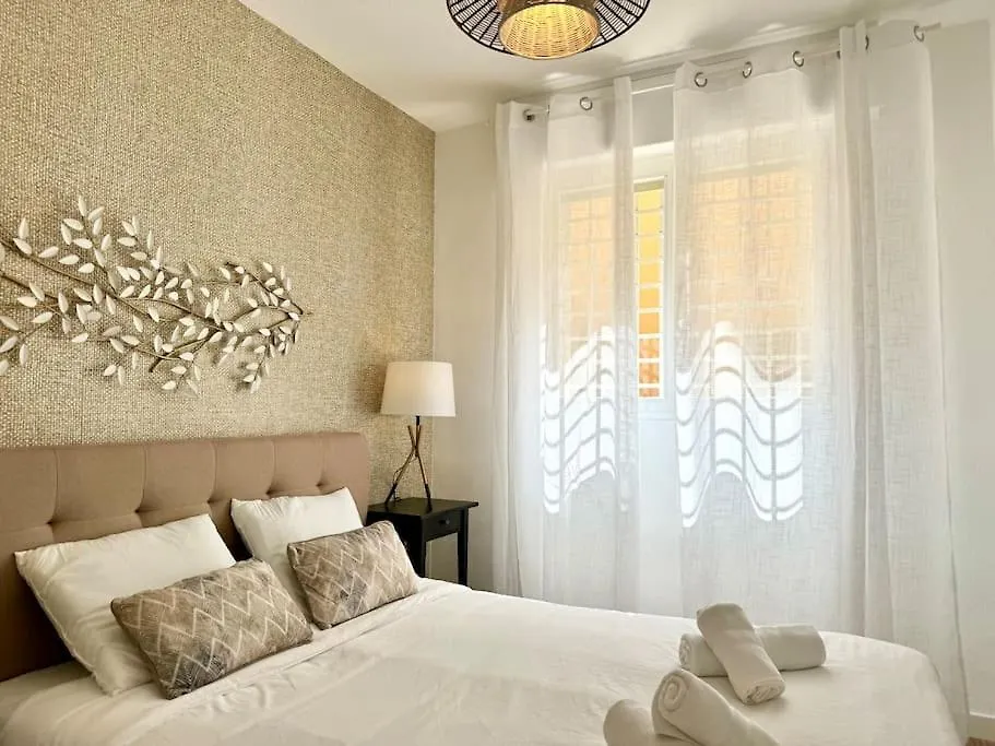 Spacious 3Bd Central Malaga With 2Bh & Ac Spain