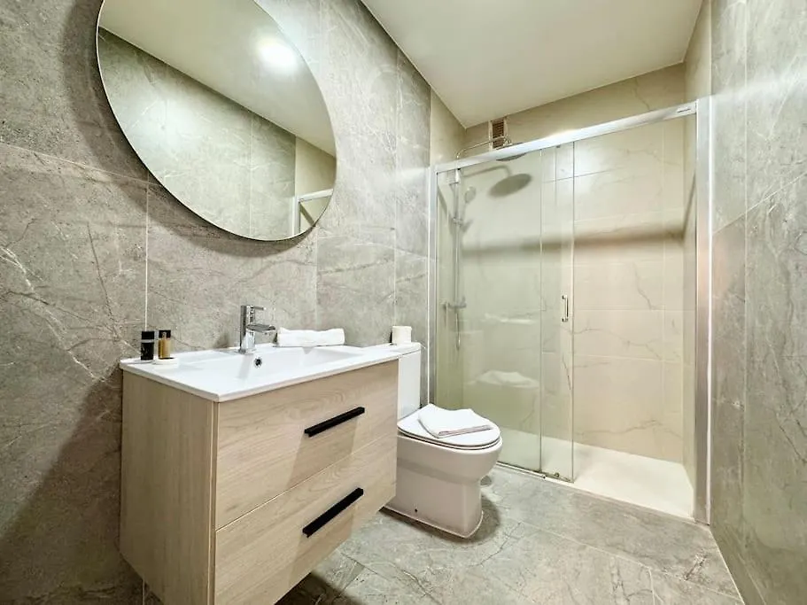 Apartment Spacious 3Bd Central Malaga With 2Bh & Ac