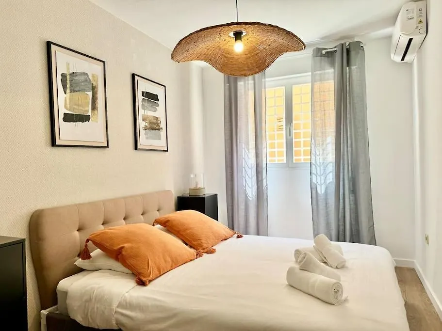 Apartment Spacious 3Bd Central Malaga With 2Bh & Ac